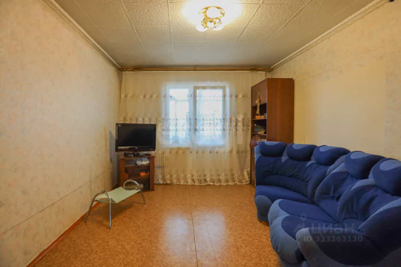 Россия, Иркутская область, Ангарск, 6-й микрорайон, 16, фото 2