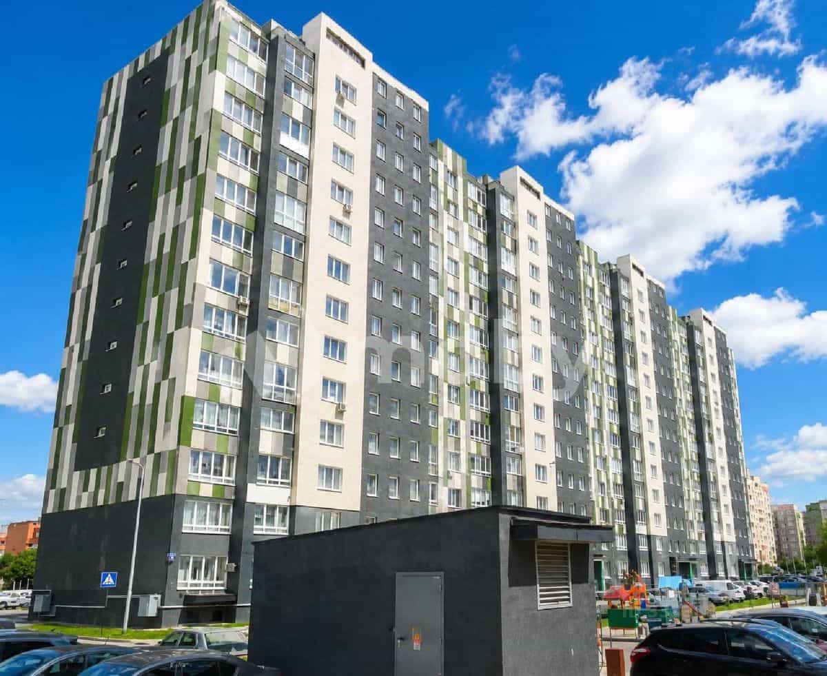 Россия, Калининград, улица Старшины Дадаева, 70