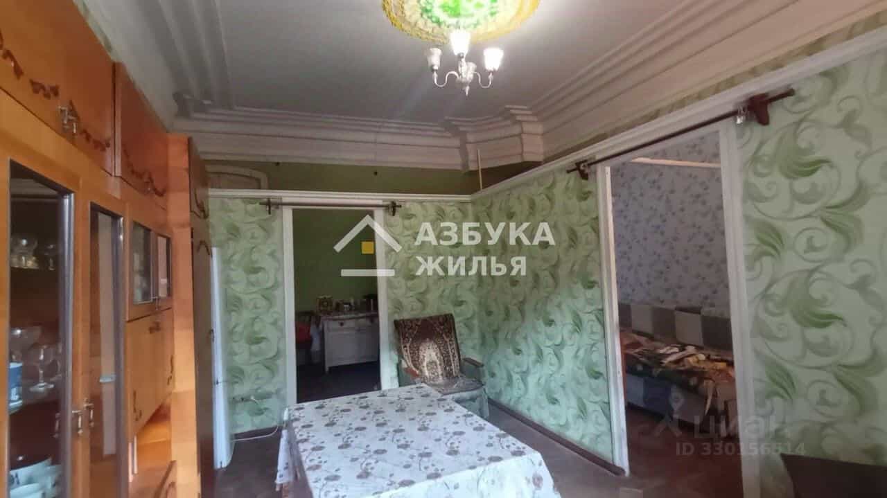 Россия, Астрахань, улица Шаумяна, 51/33, фото 3