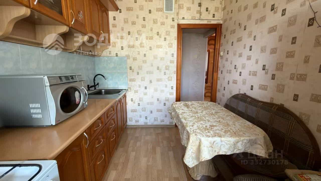 Россия, Чувашская Республика — Чувашия, Новочебоксарск, улица 10-й Пятилетки, 4, фото 7