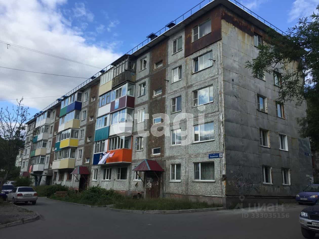 Россия, Камчатский край, Петропавловск-Камчатский, Пограничная улица, 24, фото 13