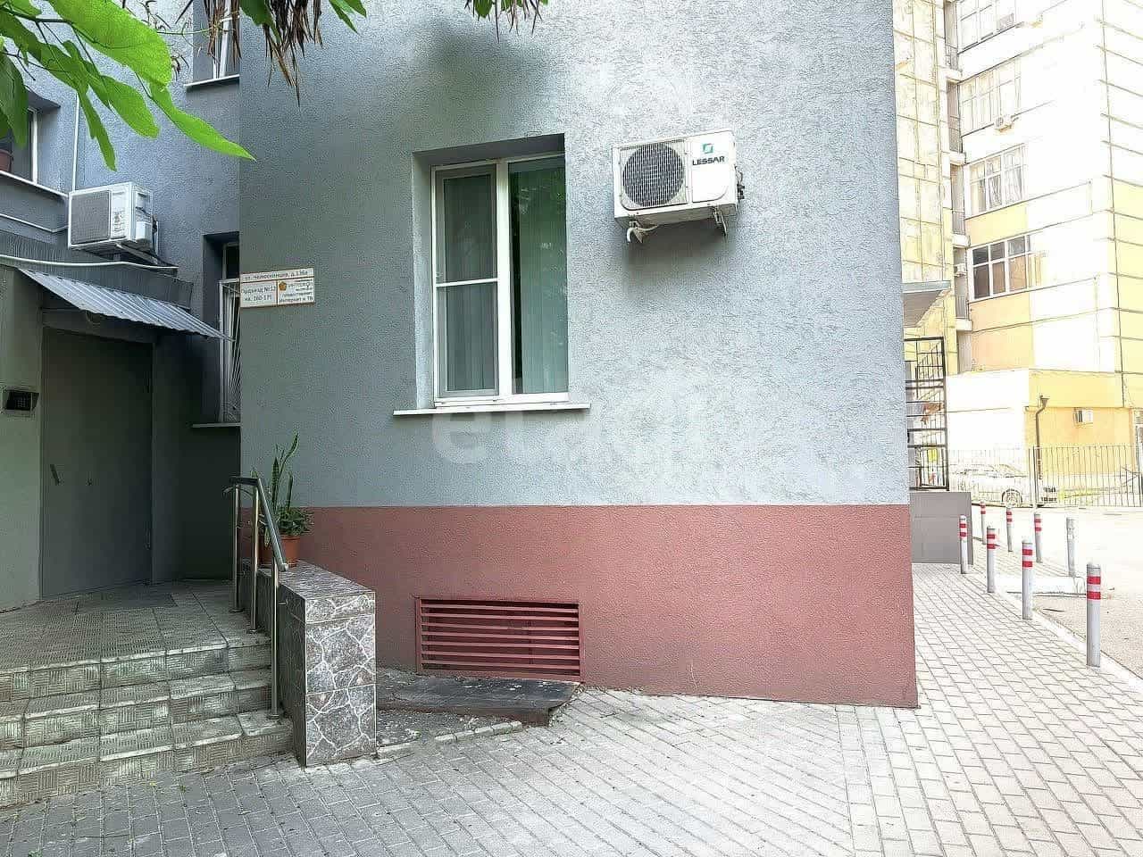 Россия, Воронеж, улица Челюскинцев, 136А