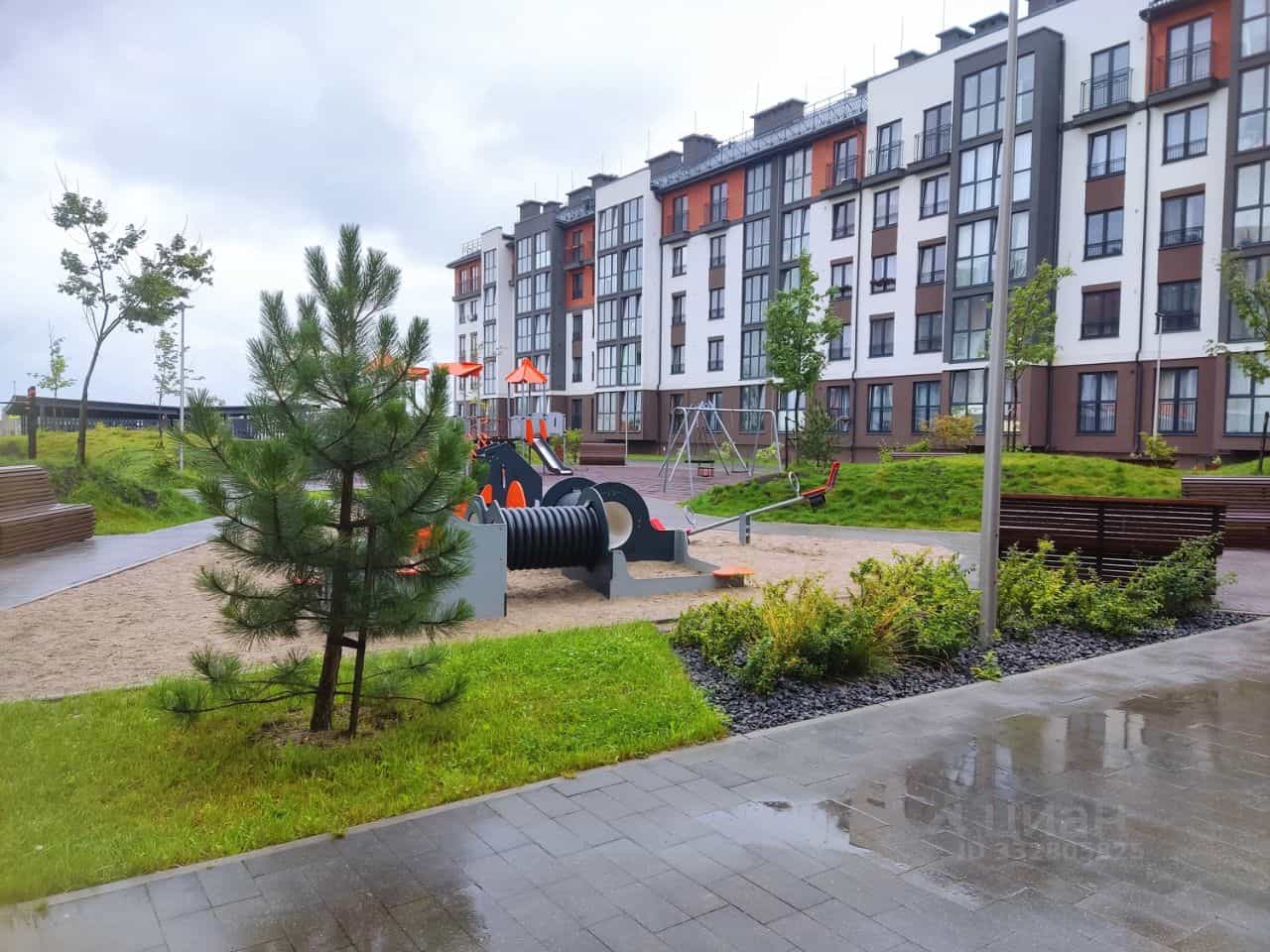 Россия, Калининградская область, Гурьевск, Лазурная улица, 18, фото 3