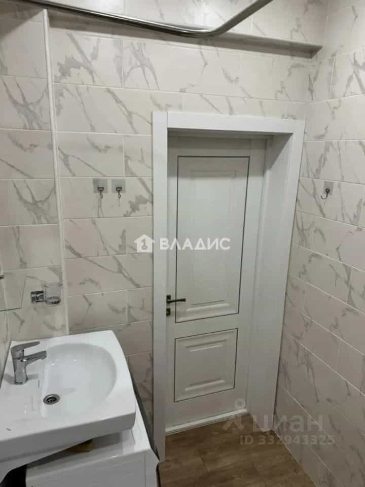 Россия, Иркутск, улица Маршала Конева, 38/2, фото 8