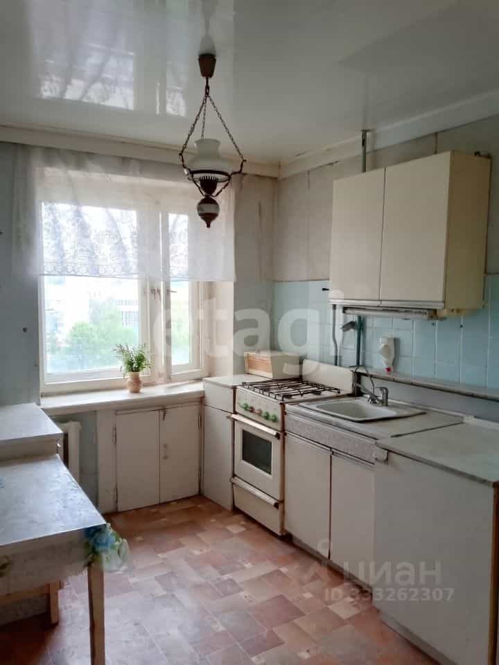 Россия, Ярославская область, Рыбинск, улица Качалова, 40, фото 3