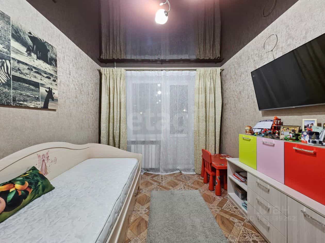 Россия, Республика Татарстан (Татарстан), Набережные Челны, проспект Мира, 52/16, фото 13