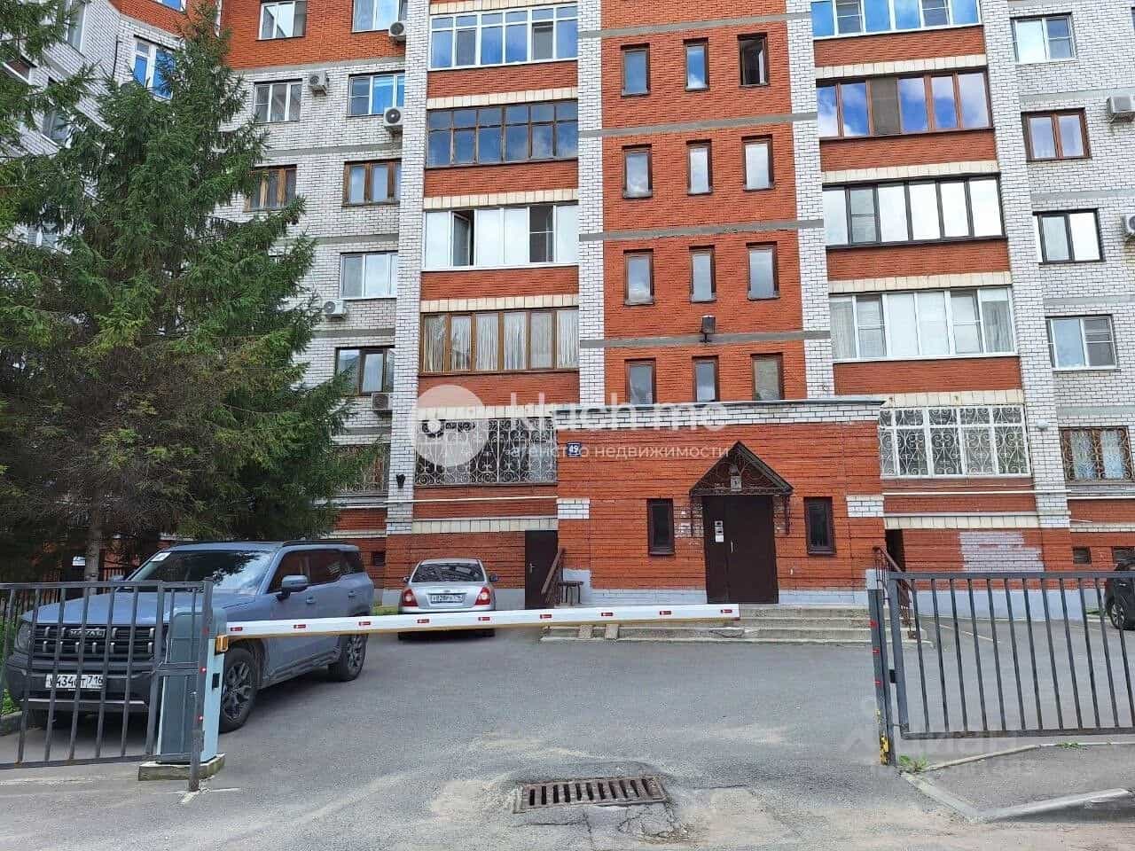Россия, Республика Татарстан (Татарстан), Казань, улица Галиаскара Камала, 49, фото 19
