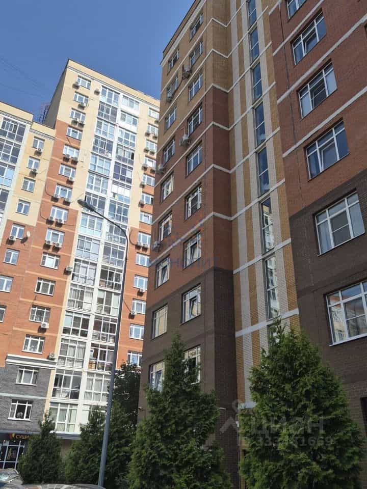 Россия, Москва, Новомосковский административный округ, посёлок Коммунарка, улица Липовый Парк, 8к1