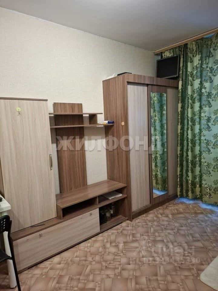 Россия, Новосибирск, улица Виктора Уса, 9, фото 3
