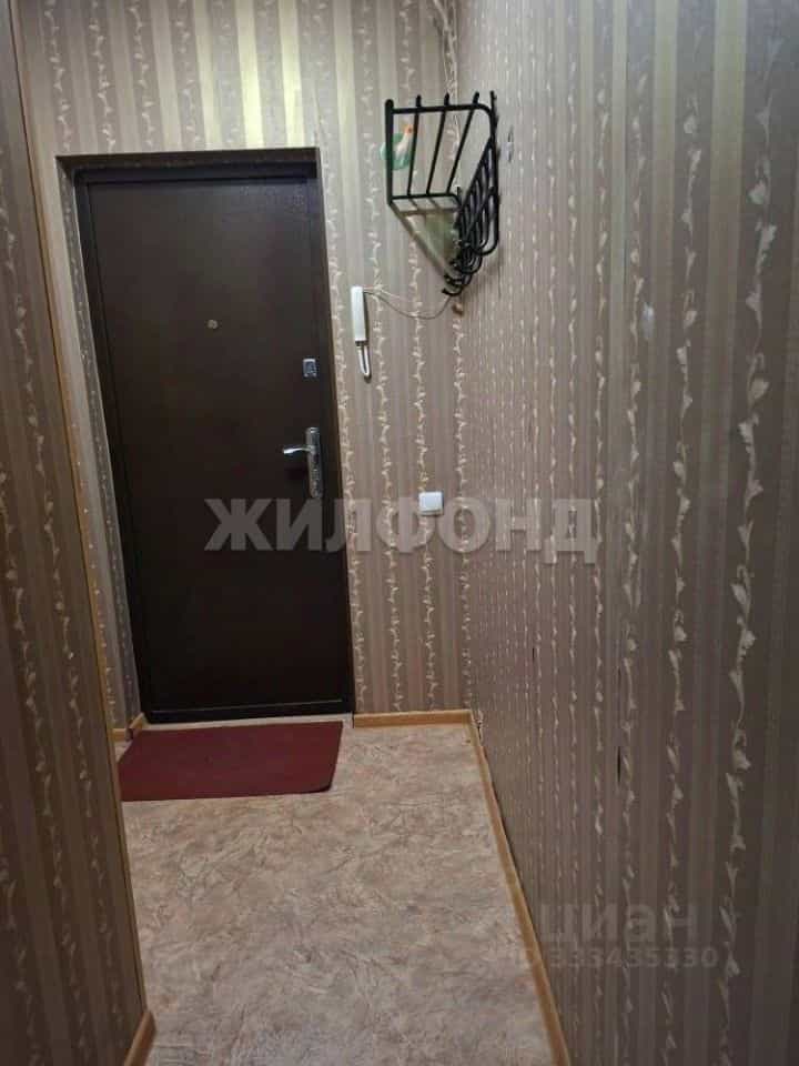 Россия, Новосибирск, улица Виктора Уса, 9, фото 7