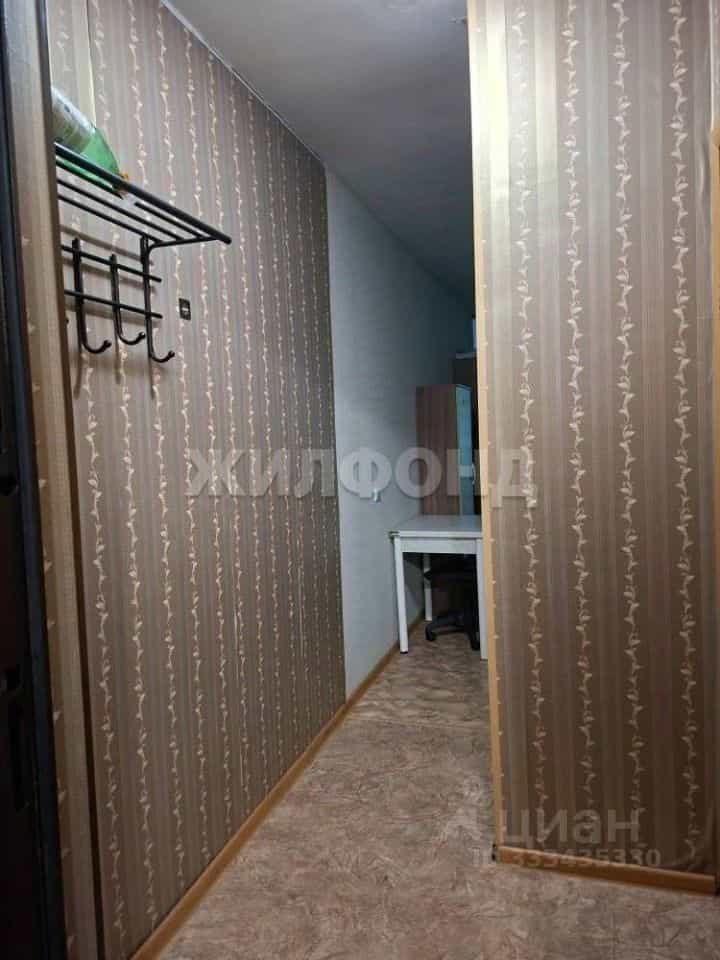 Россия, Новосибирск, улица Виктора Уса, 9, фото 8