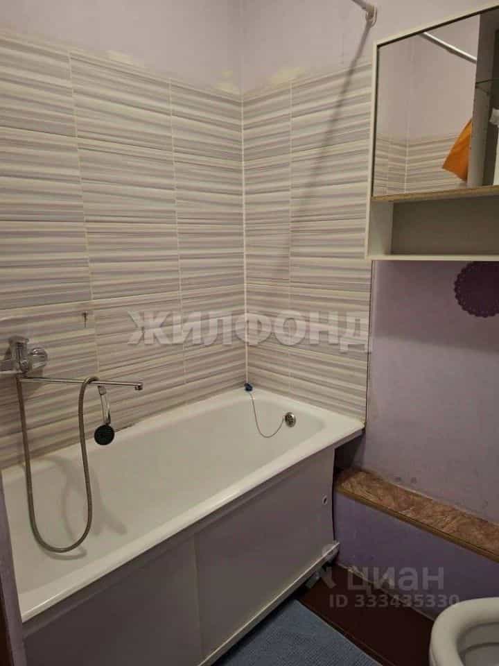 Россия, Новосибирск, улица Виктора Уса, 9, фото 9