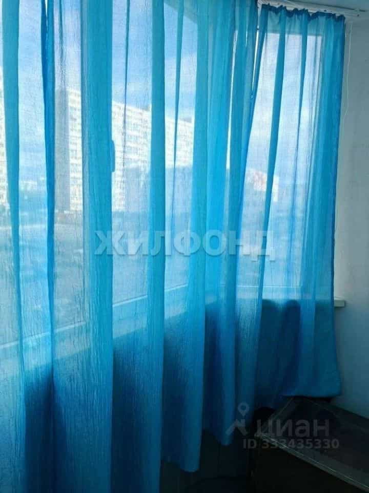 Россия, Новосибирск, улица Виктора Уса, 9, фото 11