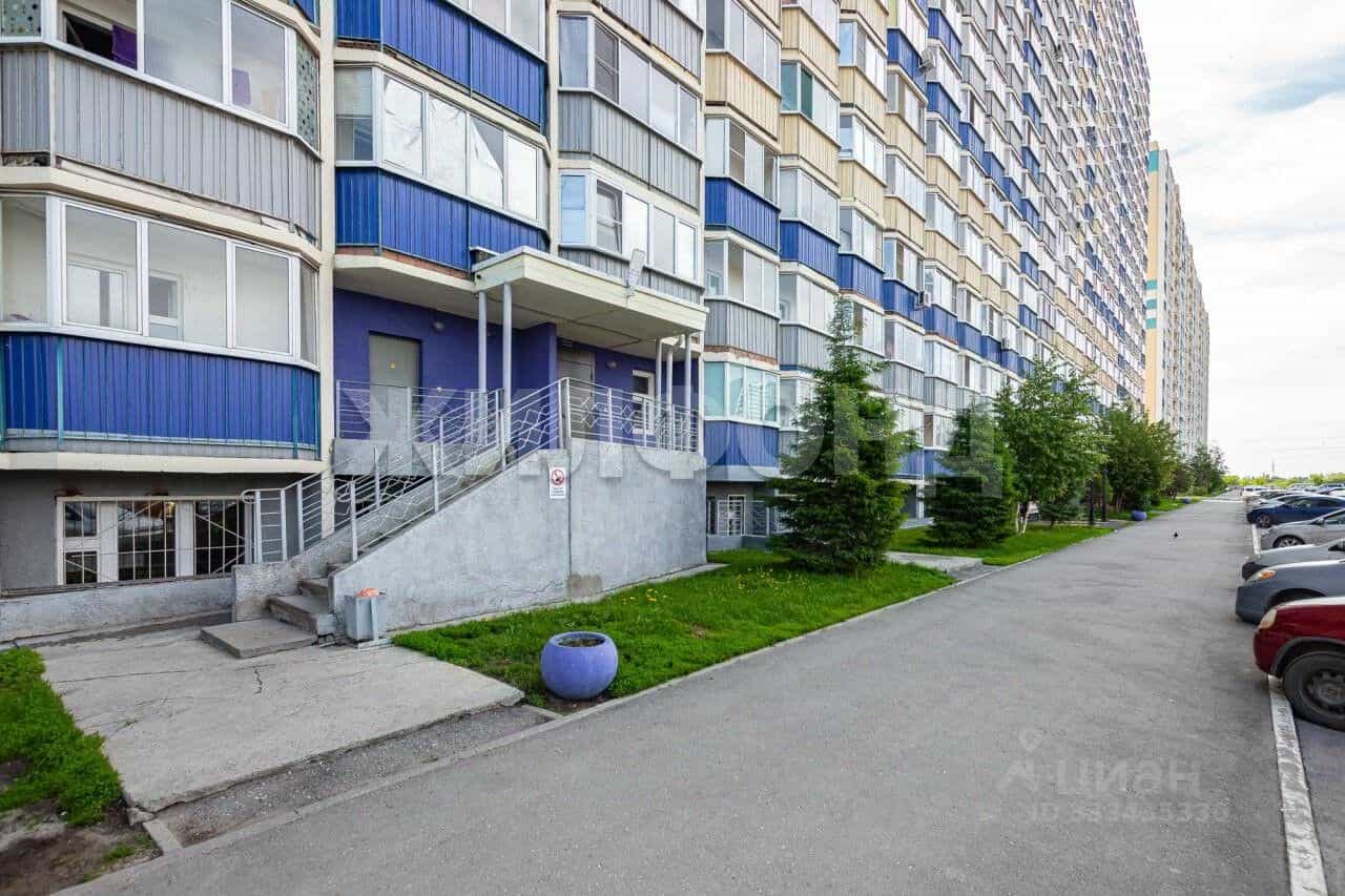 Россия, Новосибирск, улица Виктора Уса, 9, фото 18