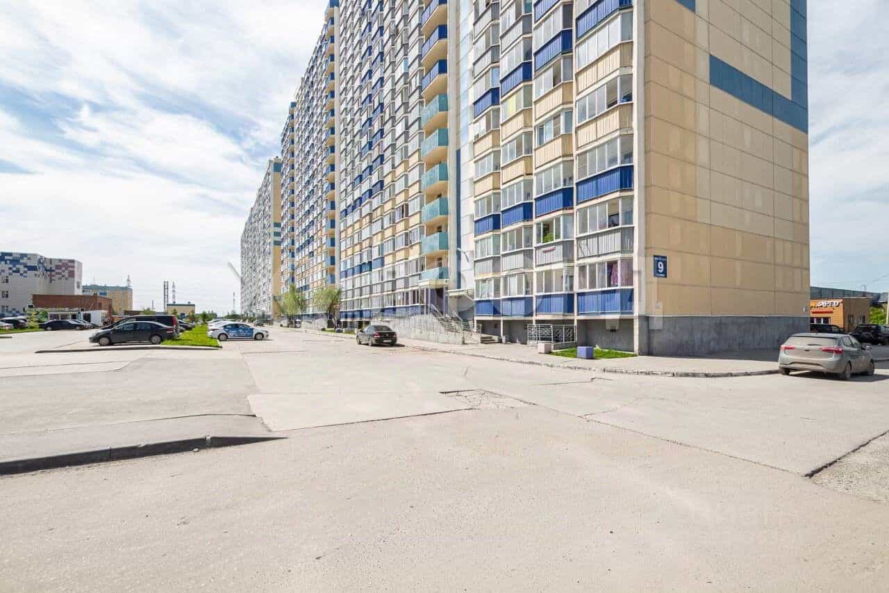 Россия, Новосибирск, улица Виктора Уса, 9, фото 20