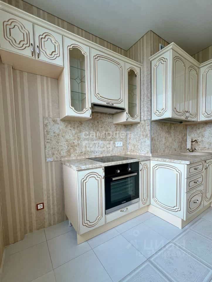 Россия, Республика Коми, Сыктывкар, улица Клары Цеткин, 2, фото 6