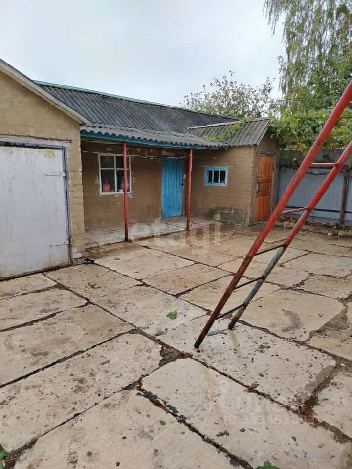 Россия, Белгородская область, рабочий посёлок Прохоровка, улица Льва Толстого, 22, фото 3