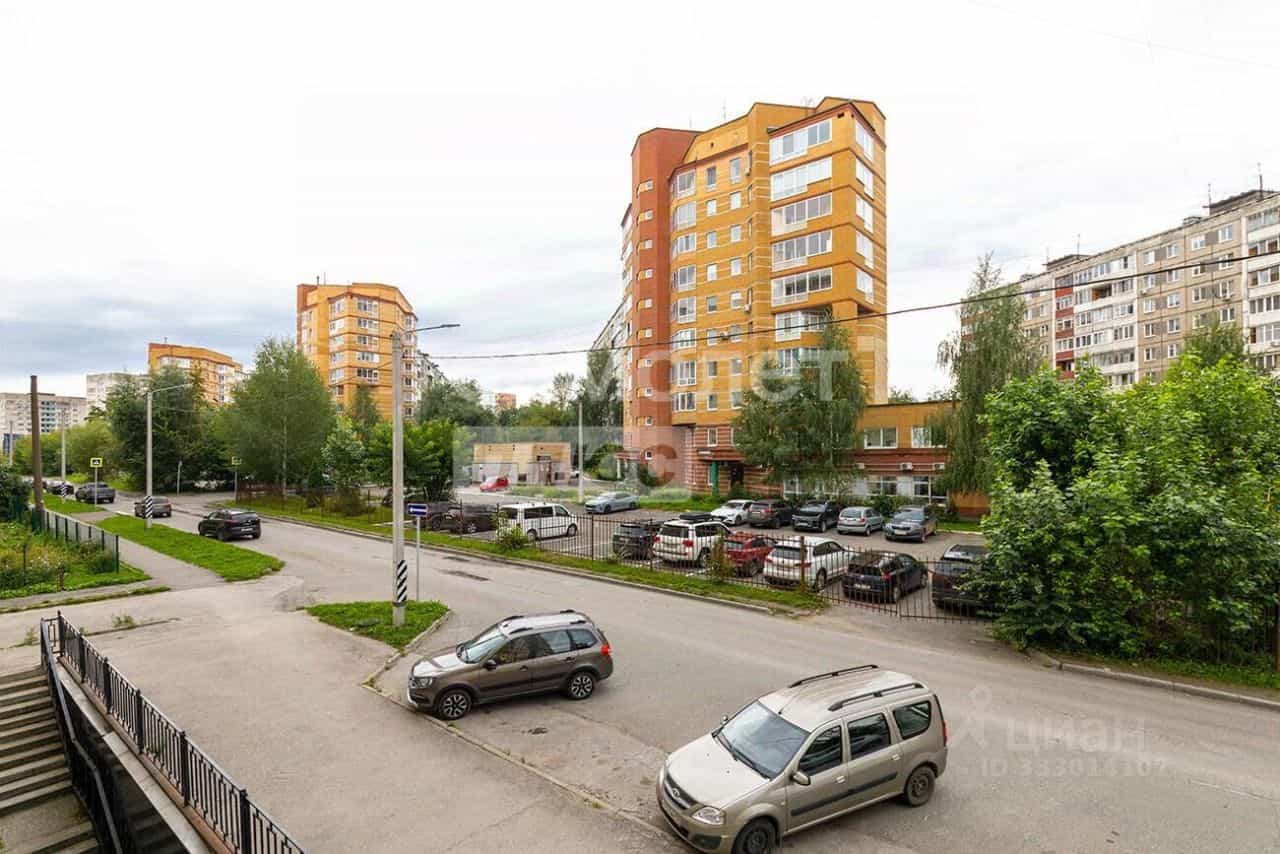 Россия, Пермь, улица Анри Барбюса, 60, фото 10