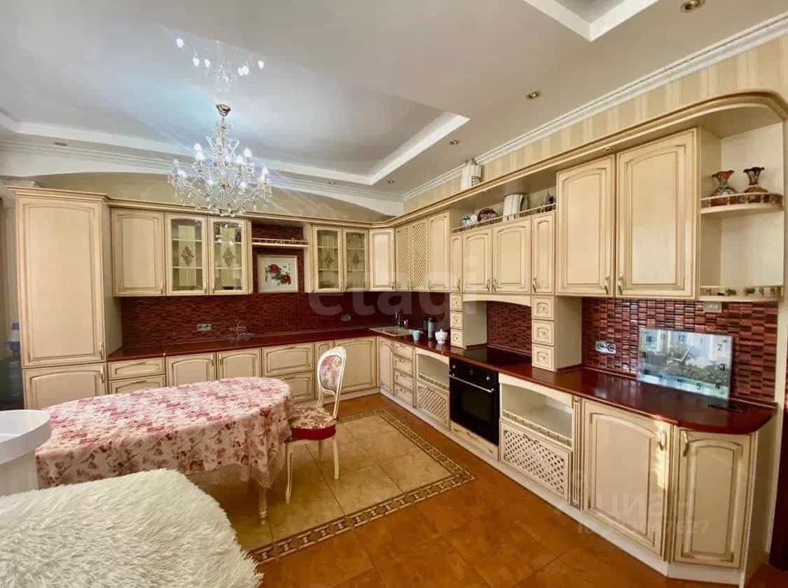 Россия, Томск, проспект Фрунзе, 25