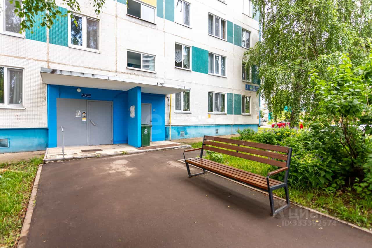 Россия, Республика Татарстан (Татарстан), Набережные Челны, бульвар Главмосстроевцев, 1, фото 32
