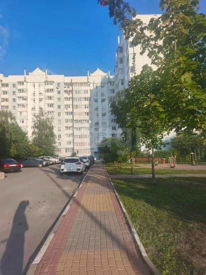 Россия, Белгород, улица Есенина, 52, фото 15