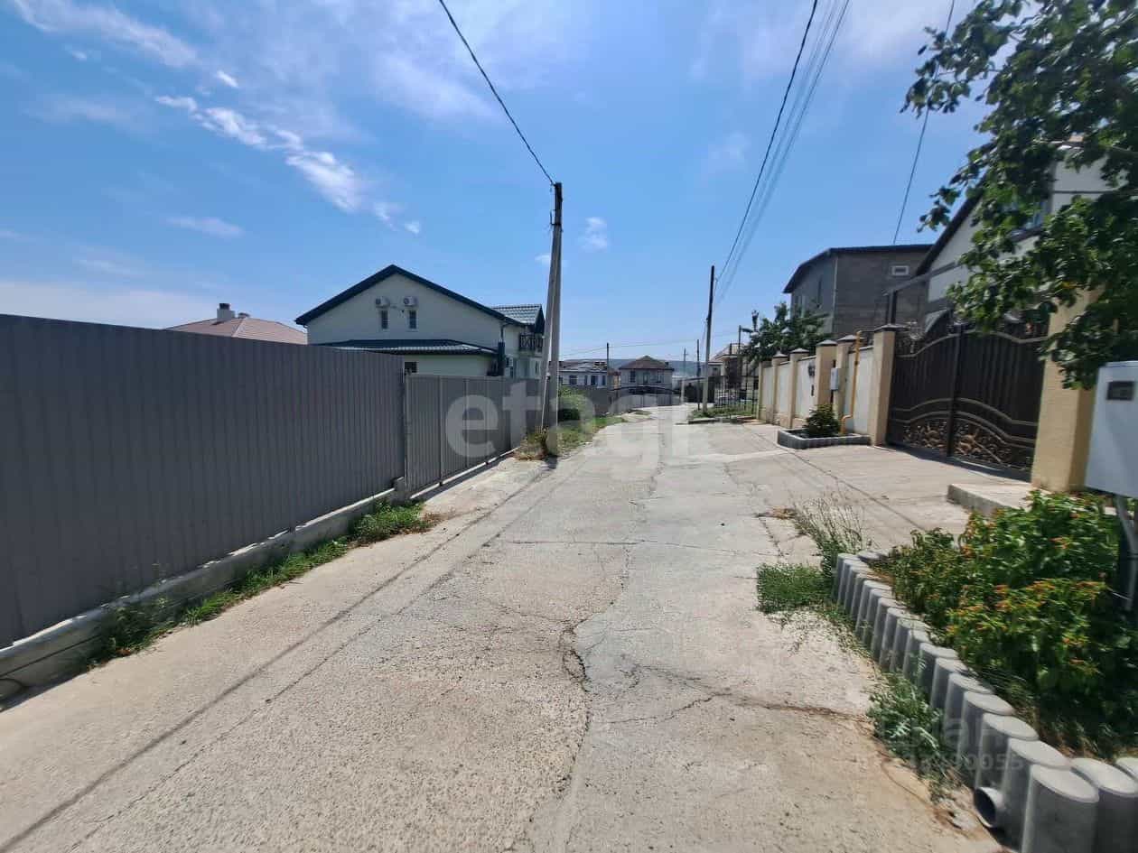 Россия, Краснодарский край, Новороссийск, 5-й Подгорный переулок, 8, фото 16