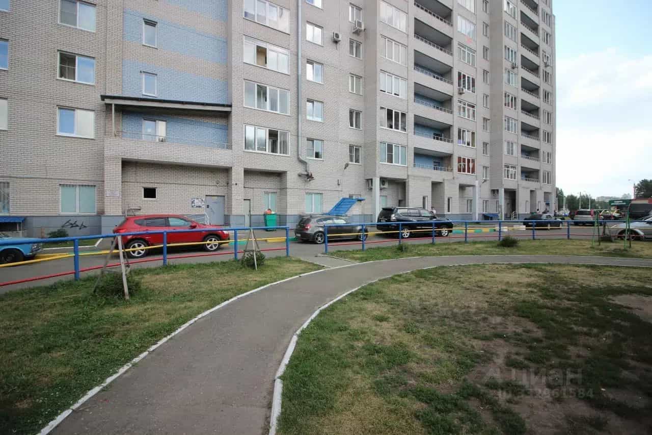 Россия, Алтайский край, Барнаул, улица Малахова, 79Ак2, фото 3