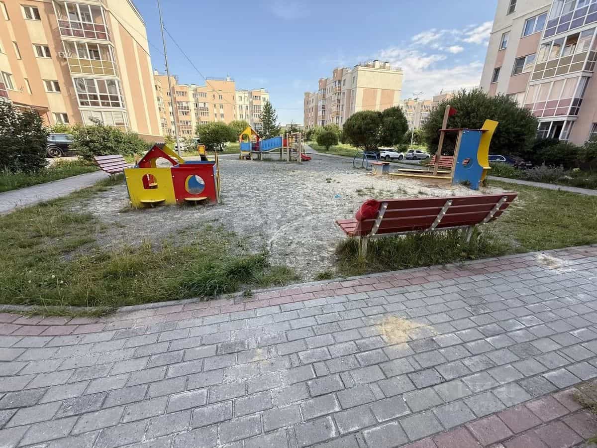 Россия, Челябинск, посёлок Западный, микрорайон Белый Хутор, Лазурная улица, 2, фото 35