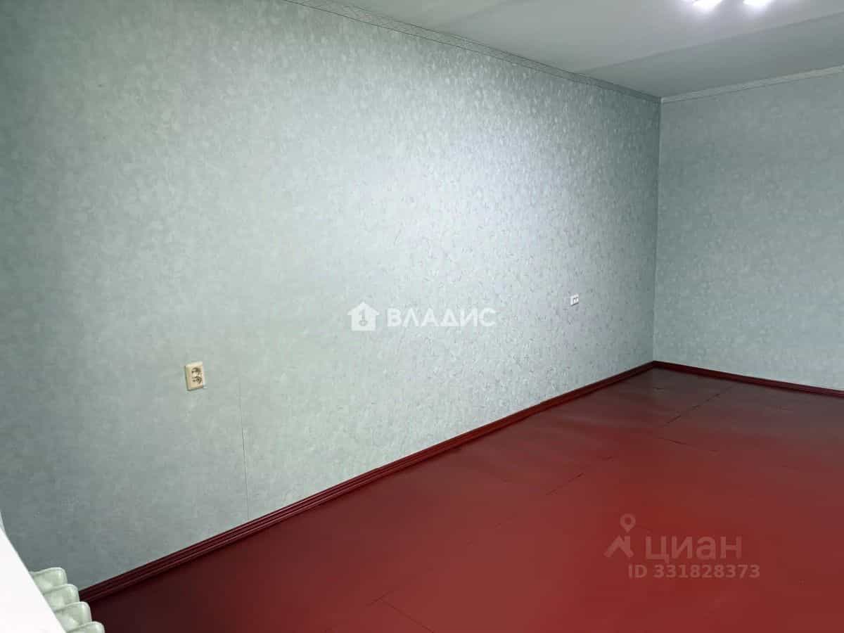 Россия, Приморский край, Уссурийск, Садовая улица, 3А, фото 6