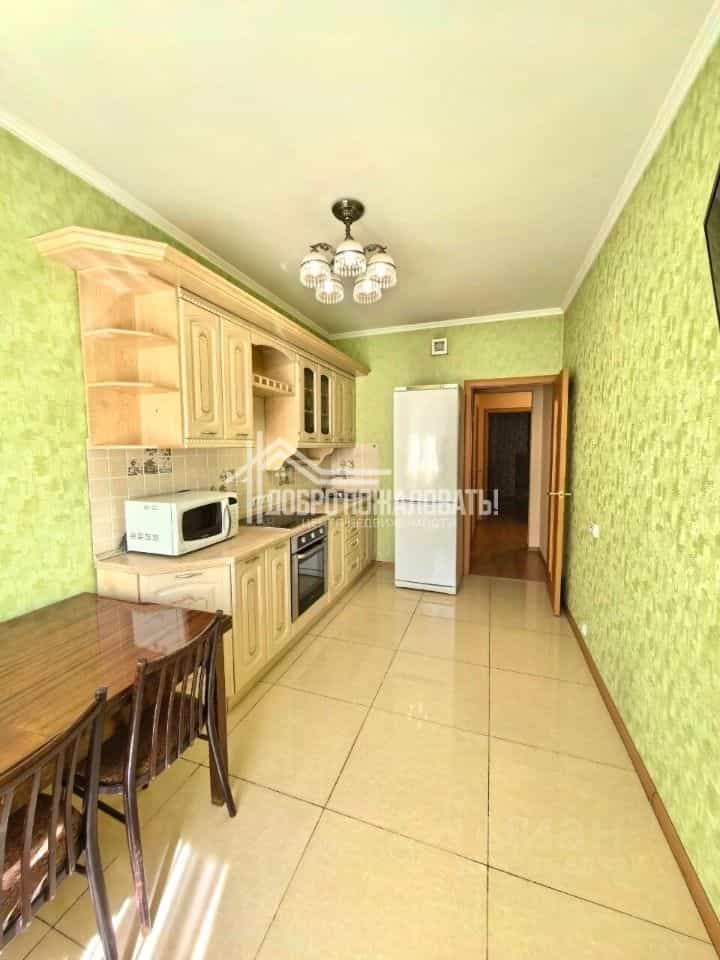 Россия, Республика Хакасия, Абакан, улица Ивана Ярыгина, 34, фото 4