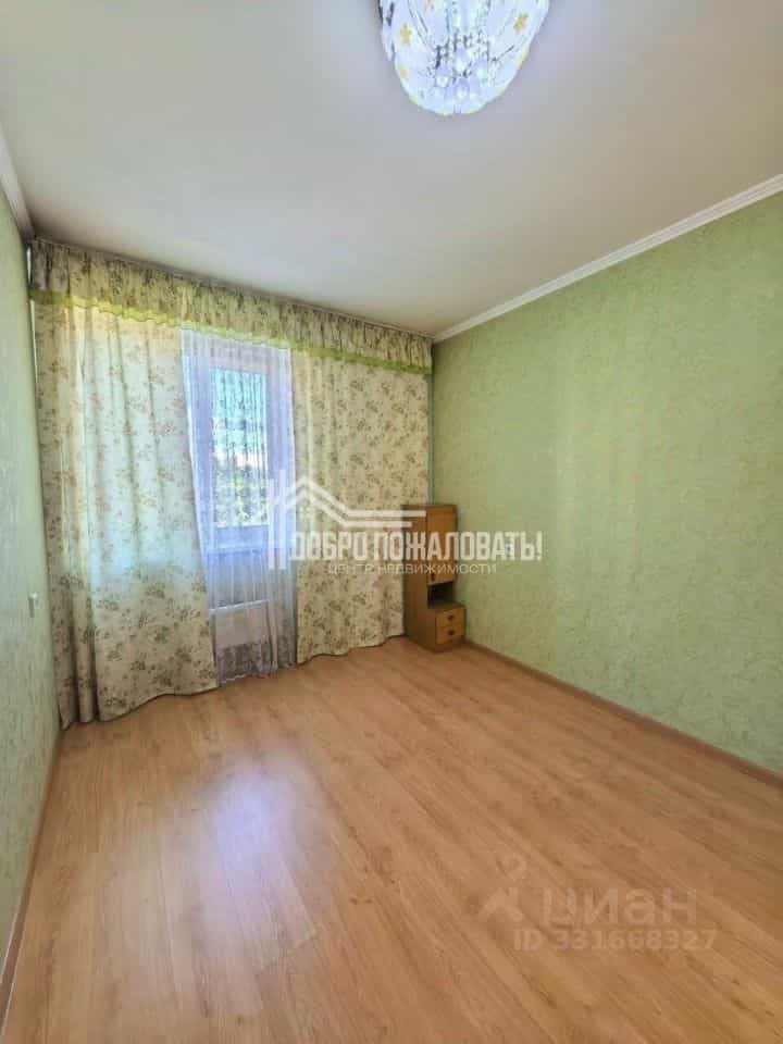 Россия, Республика Хакасия, Абакан, улица Ивана Ярыгина, 34, фото 9