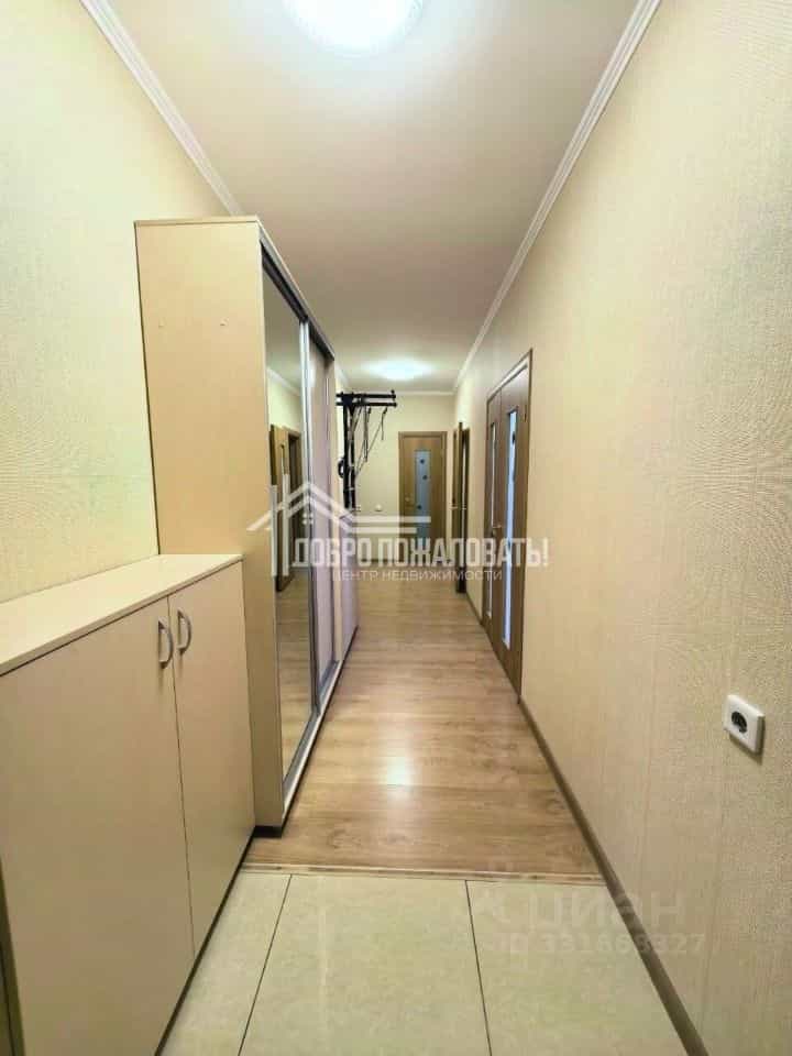 Россия, Республика Хакасия, Абакан, улица Ивана Ярыгина, 34, фото 13
