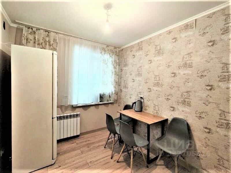 Россия, Республика Хакасия, Абакан, улица Некрасова, 12, фото 4