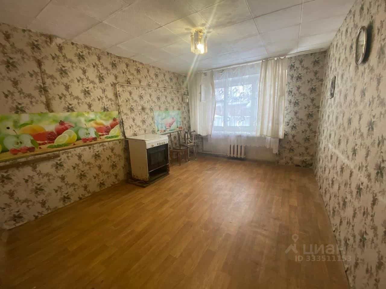 Россия, Псковская область, Великие Луки, улица Дружбы, 5к2, фото 3