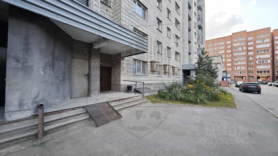 Россия, Новосибирск, улица Титова, 198, фото 19