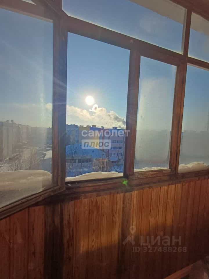 Россия, Ямало-Ненецкий автономный округ, Ноябрьск, улица Дзержинского, 22, фото 5