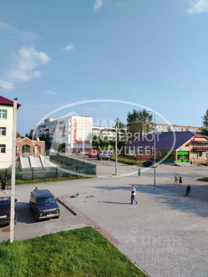 Россия, Пермский край, Добрянка, улица Жуковского, 39, фото 5
