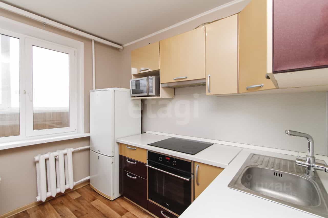 Россия, Тюмень, Ямская улица, 75к1