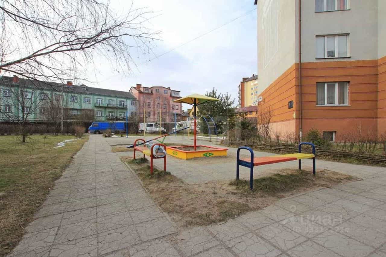 Россия, Калининград, улица Вилория Бусловского, 1, фото 32