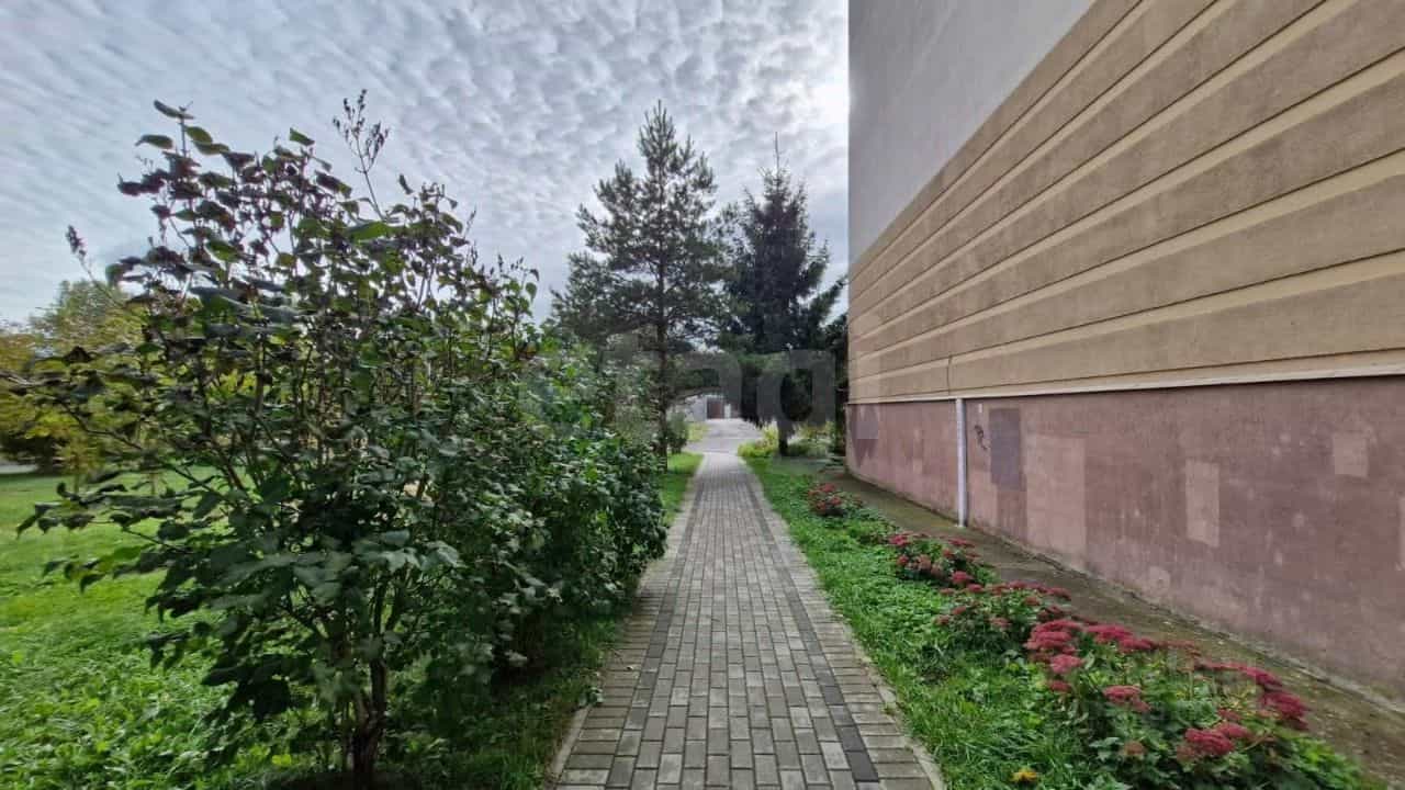 Россия, Калининград, улица Вилория Бусловского, 1, фото 37