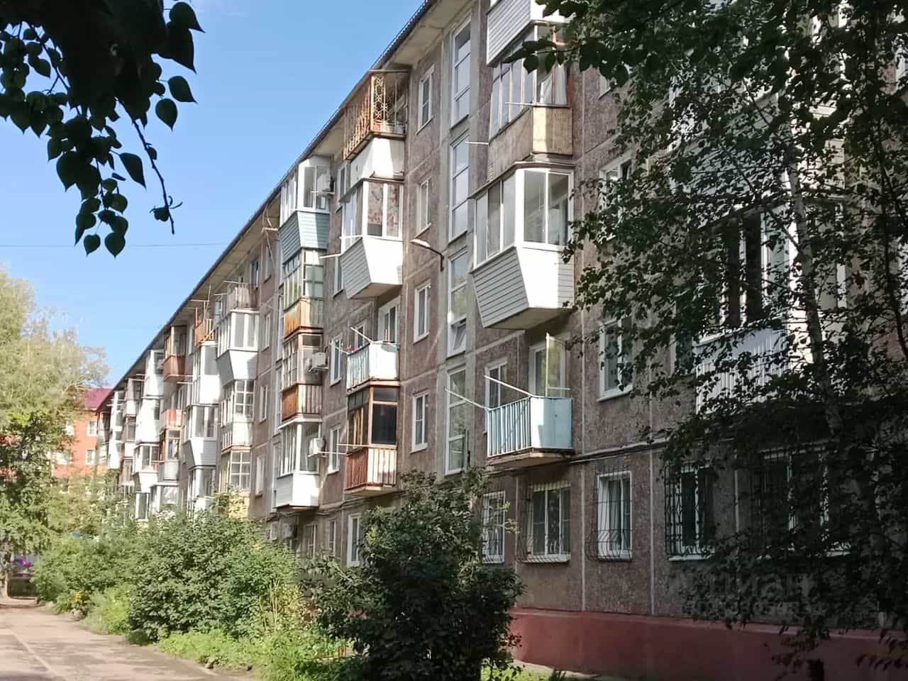 Россия, Омск, микрорайон Городок Нефтяников, улица 22 Апреля, 32, фото 9