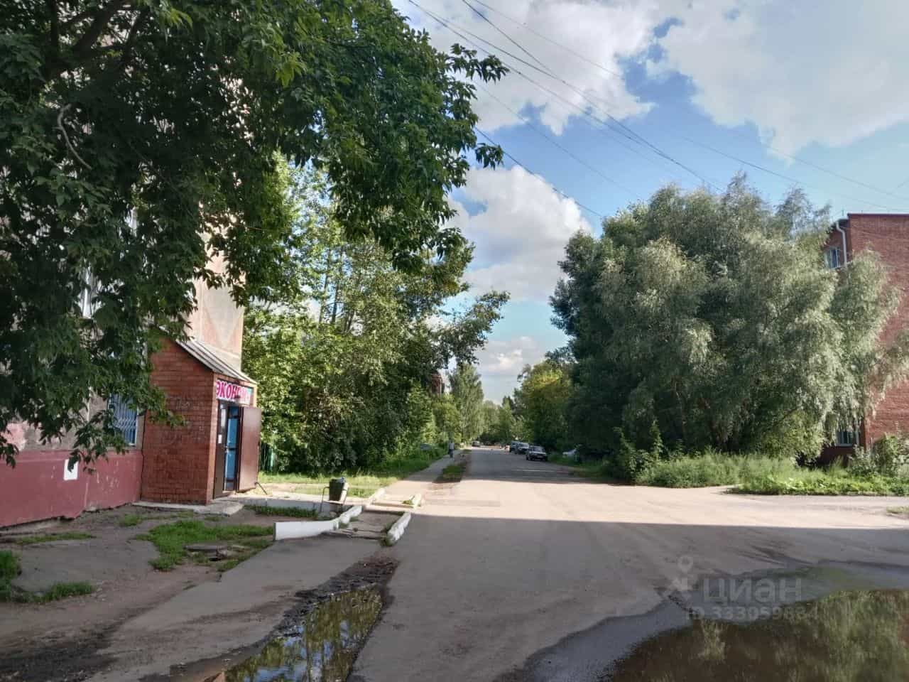Россия, Омск, микрорайон Городок Нефтяников, улица 22 Апреля, 32, фото 11