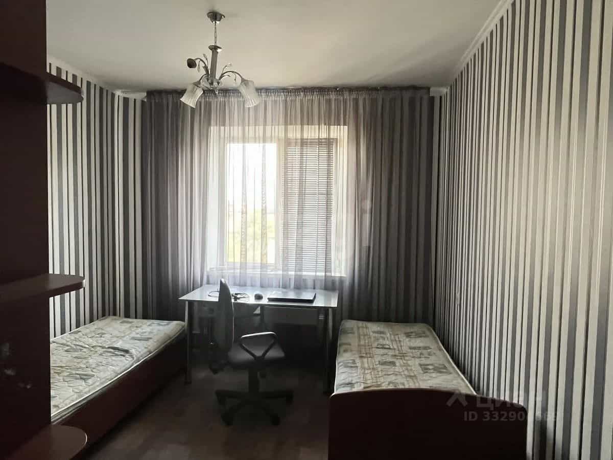 Россия, Республика Калмыкия, Элиста, 7-й микрорайон, 2к1, фото 3