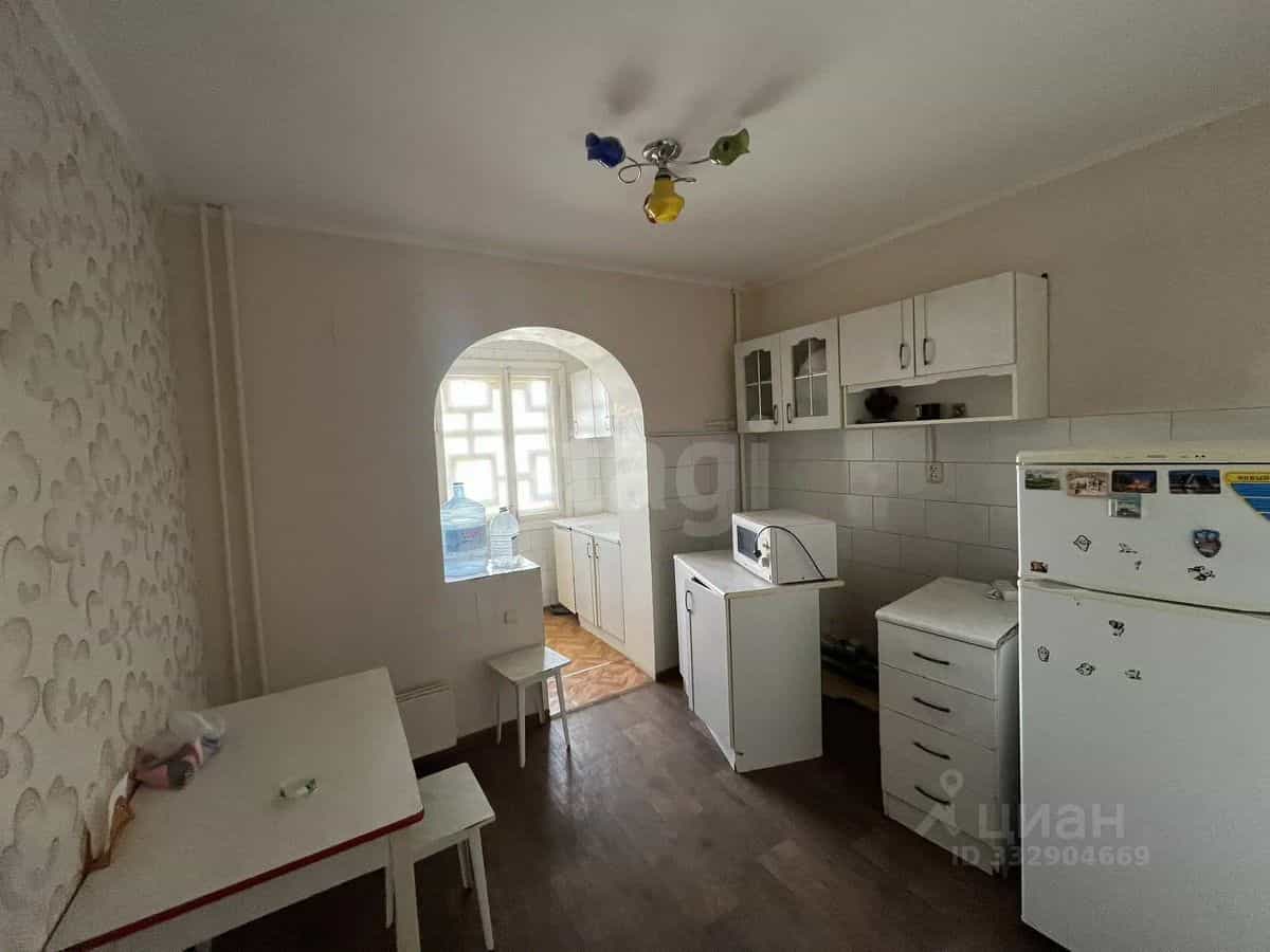 Россия, Республика Калмыкия, Элиста, 7-й микрорайон, 2к1, фото 5