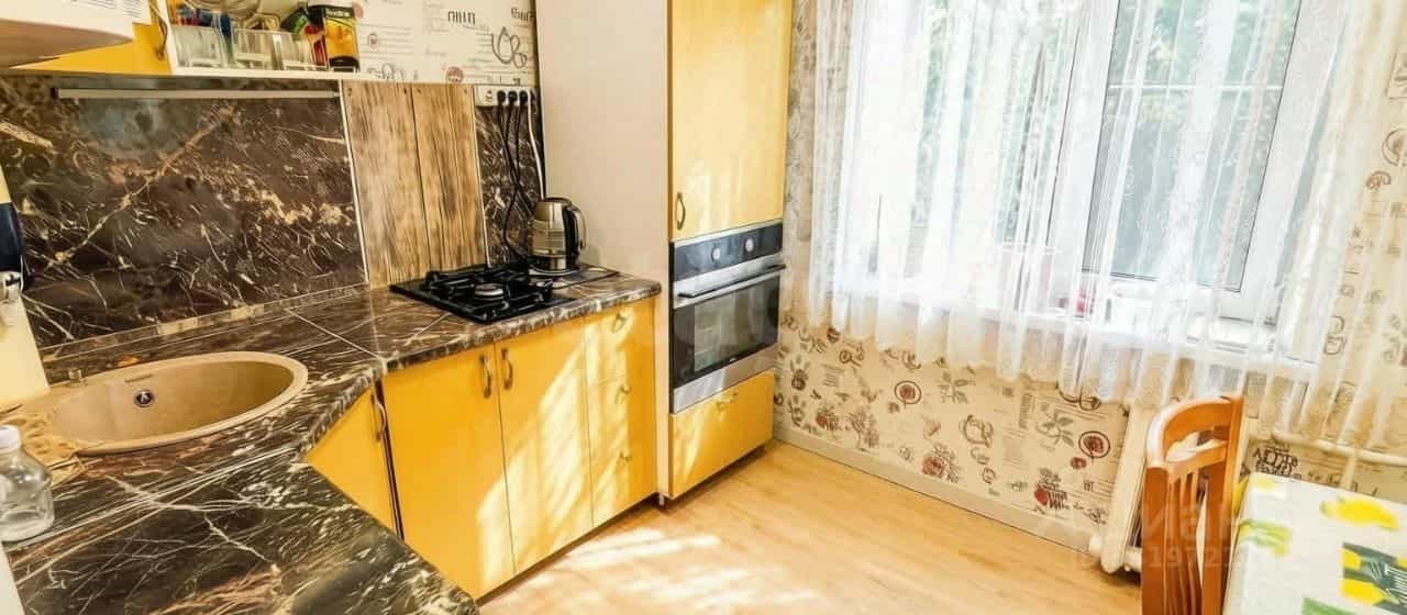 Россия, Хабаровск, Локомотивная улица, 18