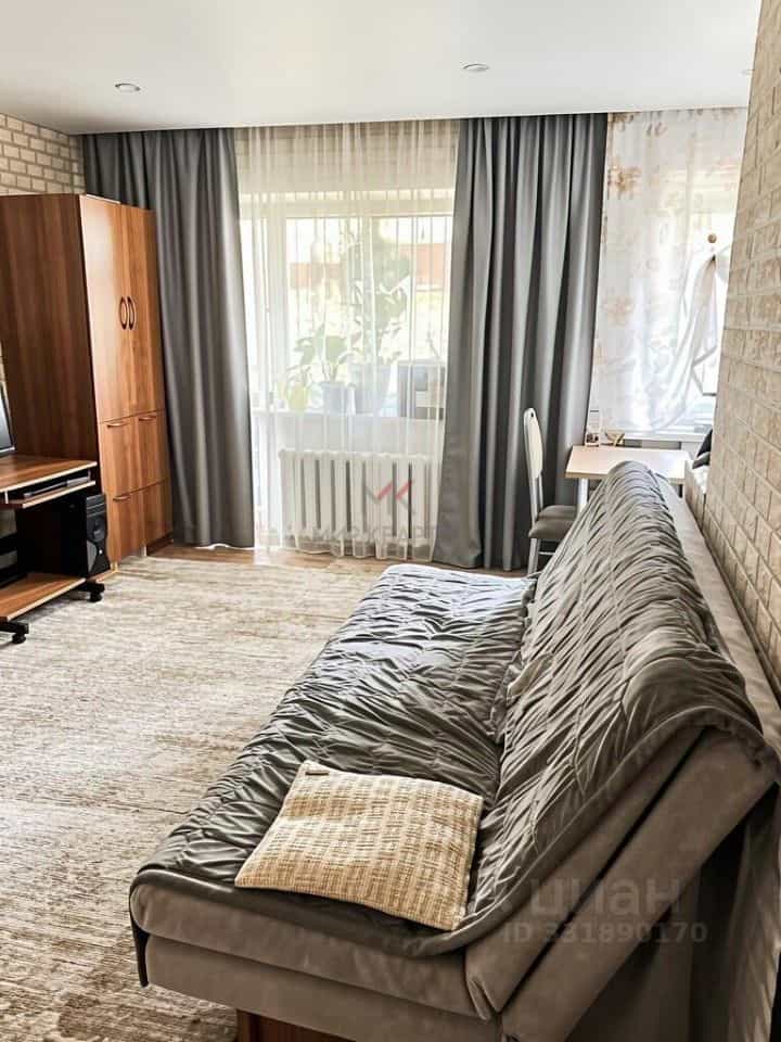Россия, Республика Хакасия, Абакан, улица Павших Коммунаров, 90