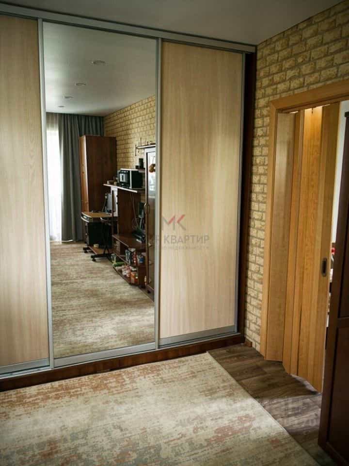 Россия, Республика Хакасия, Абакан, улица Павших Коммунаров, 90, фото 10