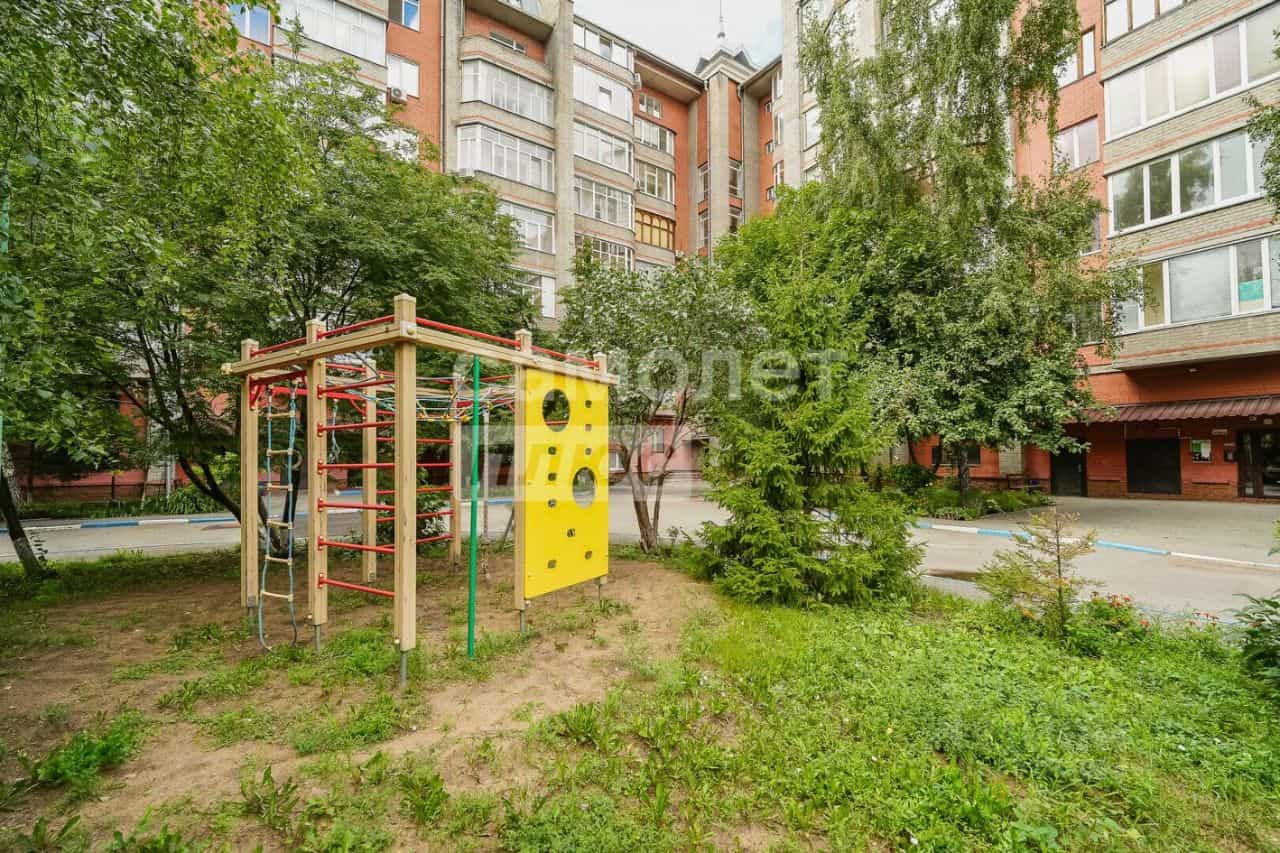 Россия, Омск, улица Маршала Жукова, 77, фото 31