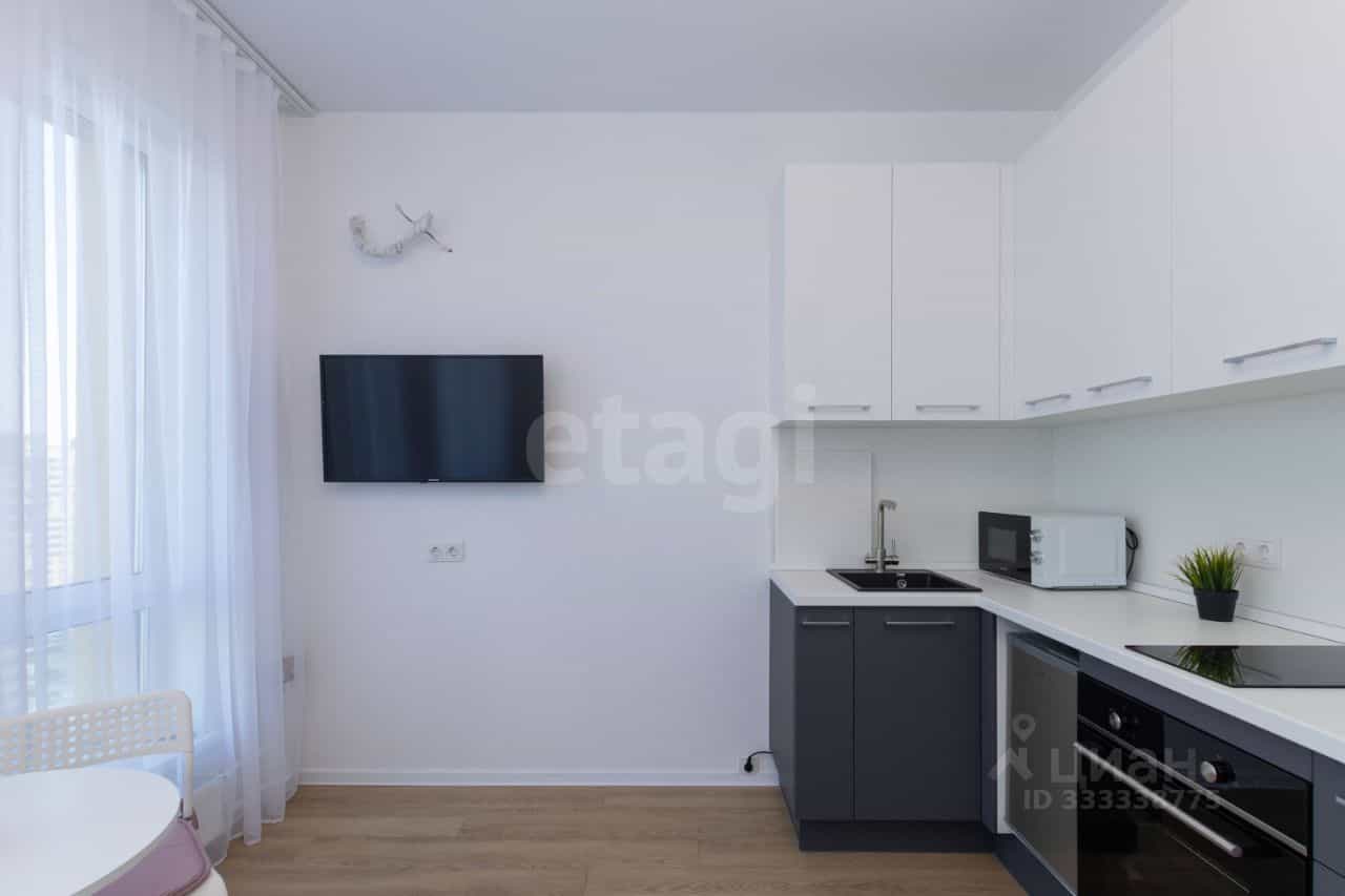 Россия, Тюмень, улица Юрия Рогачева, 11к1, фото 5