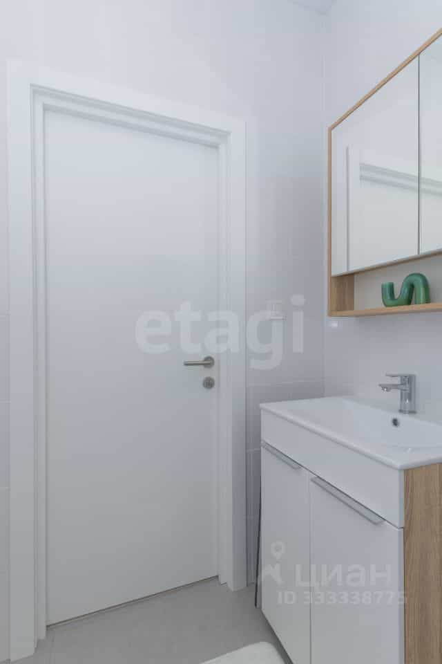 Россия, Тюмень, улица Юрия Рогачева, 11к1, фото 11